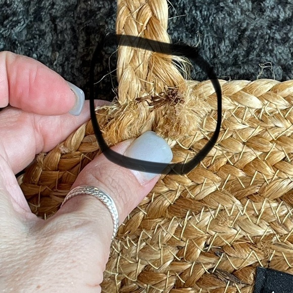 Antik Kraft Jute Bohemian Woven Shell Beaded Large Round Straw Shoulder Bag - Picture 4 of 12